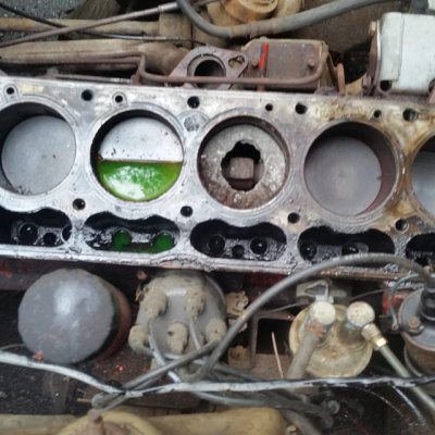 belvedere engine block.jpg