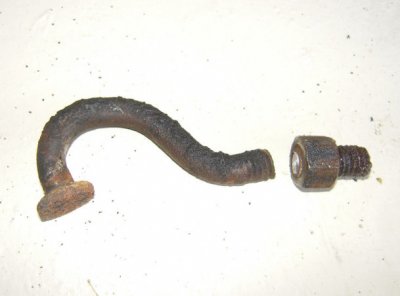 fuel tank strap bolt-66.jpg