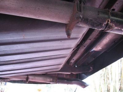 underside dodge 440 polara 006.jpg