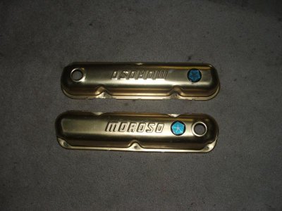 gold valve covers 001.jpg