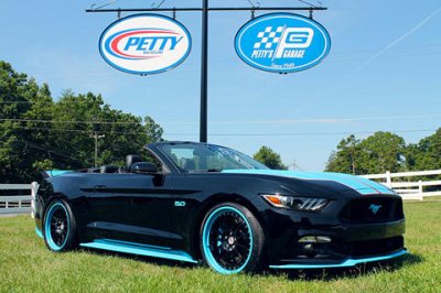 2016-richard-petty-king-mustang-2.jpg