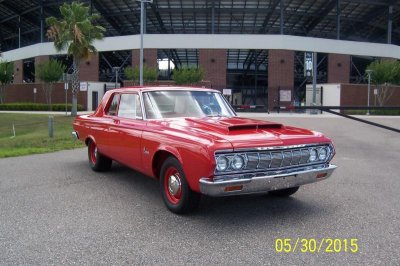 64 Plymouth at UCF 001.jpg