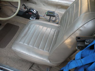 INTERIOR 65 HEMI BELVEDERE 011.JPG