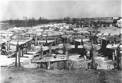 walnut-ridge-airfield-arkansas-boneyard-fighters.jpg