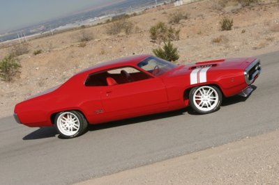 72plymouth GTX-R SIDE 640x480.JPG