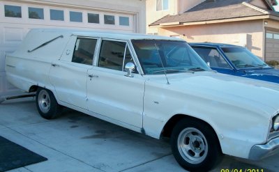 1967 dodge coronet 440 hearse