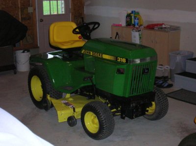 tractor 014.jpg