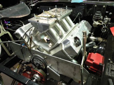 65%20Best%20dodge%20w_B1%20motor%20%20Damon%20kuhn%20Carbs%20001.JPG