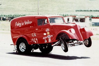 Foleys Fooler 33 Willys Paddy Wagon wheels in the air.jpg