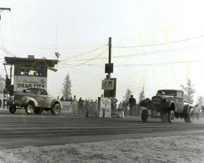 Willys Gassers early Fontana.jpg