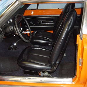 Interior Drvs side .jpg