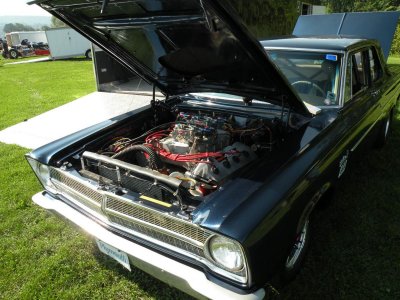 Trunk and battery Pictures hemi and 65 coronet blue 007.jpg