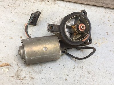 68 wiper motor 2.JPG