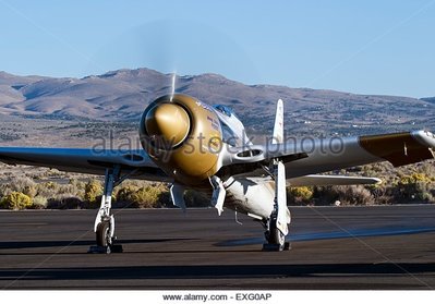 rare-bear-a-highly-modified-f8f-bearcat-increases-the-rpms-on-its-exg0ap.jpg