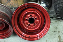 Mopar single pin hole wheel.jpg