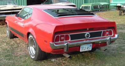 73-mustang-mach1-rear-576.jpg