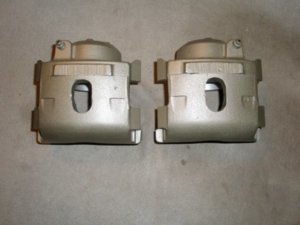 Backing Plates & Calipers 013 (Small).JPG