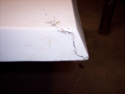 resized scoop crack.jpg