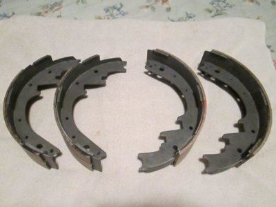 Mopar 3004976 B Body Brake Shoe Set - New Picture 5.jpg