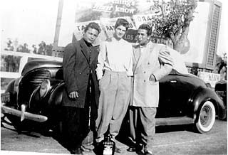 Zoot Suit 1940s LA.jpg