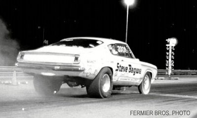 Mopar Super Stock superstar Steve Bagwell at Gainesville. Photo by Bob Fermier.jpg