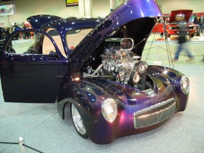 3355888-autorama002.jpg