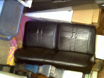 68 RR BLK Decor Bench Seat #2 Jul11_65.JPG