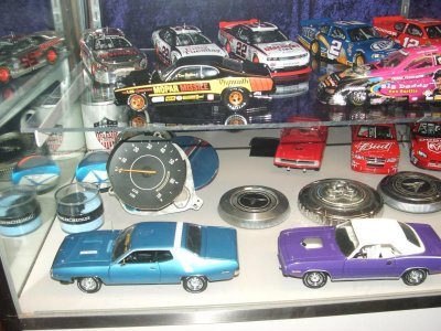 display case 012.jpg