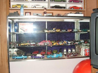 display case 009.jpg