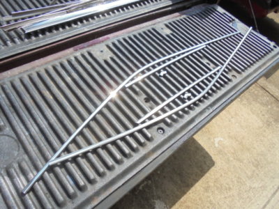 charger trim 001.JPG