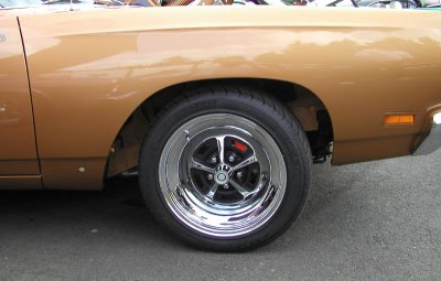 Rim Magnum 500's 17 in. Wheel Vintiques.jpg