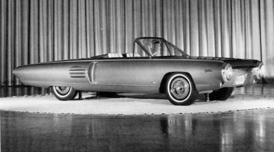 64 Chrysler Turbine Typhoon Concept top down.jpg