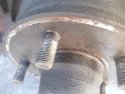 drivers side stud stripped.JPG