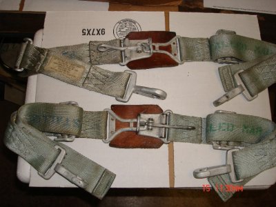 nash bomber seat belts.JPG