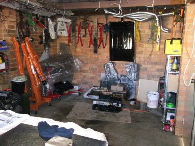 Garage 1.jpg