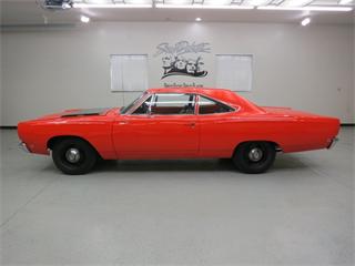 358732_14097394_1968_Plymouth_Road+Runner.jpg