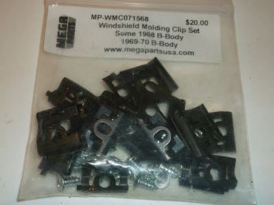 New Windshield Mldg clips..jpg