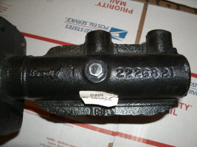 Hemi Brake Parts 020.JPG