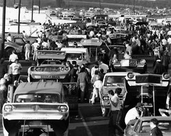 70's Funny Car's In staging lanes.jpg