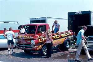 Bill_Golden_Little_Red_Wagon_WS_June77.jpg