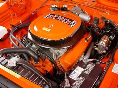 1969-Dodge-Charger-Daytona-440-Six-Pack-Engine-500x375.jpg