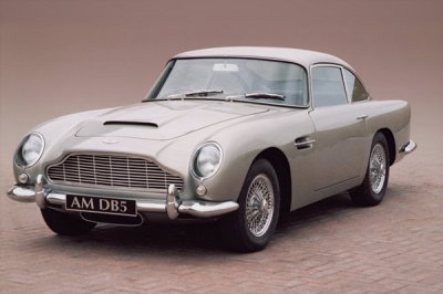 62 Aston Martin DB5.jpg