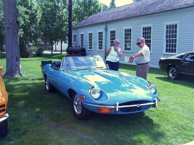 66 Jaguar XKE roadster.jpg