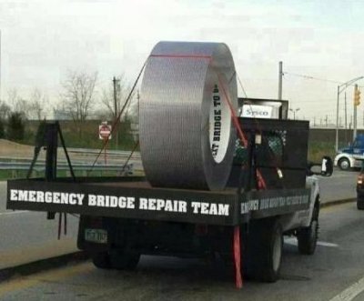 I5 Bridge Repair Truck.jpg