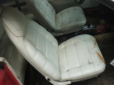 charger seats 003.jpg