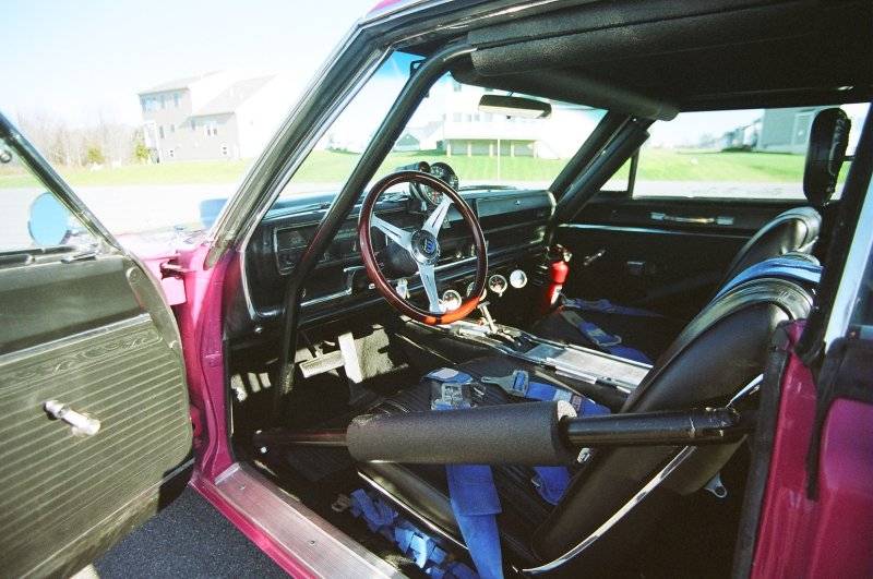 66 Interior.JPG